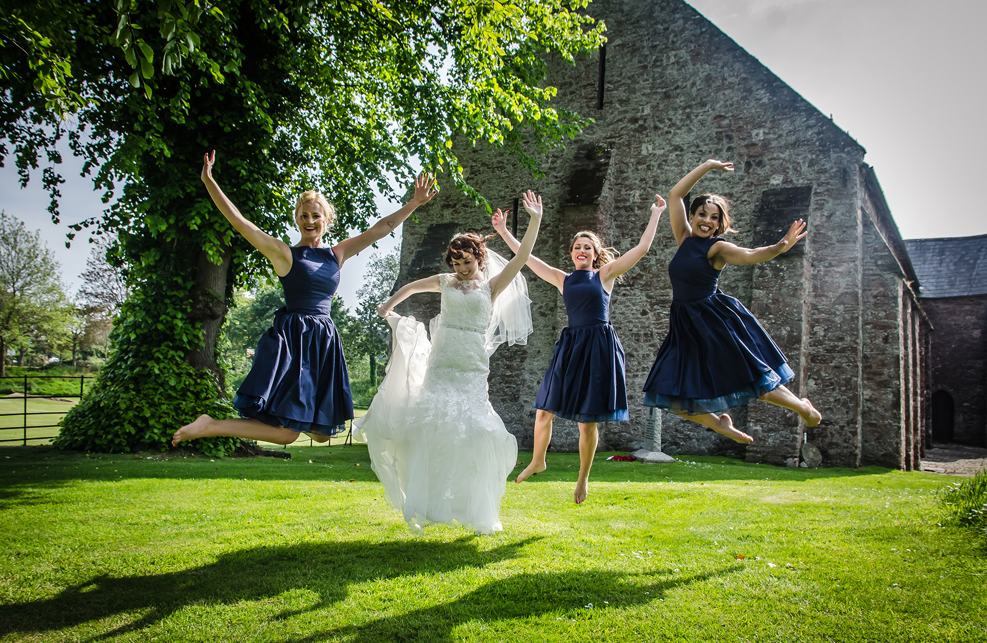 Jumping Girls